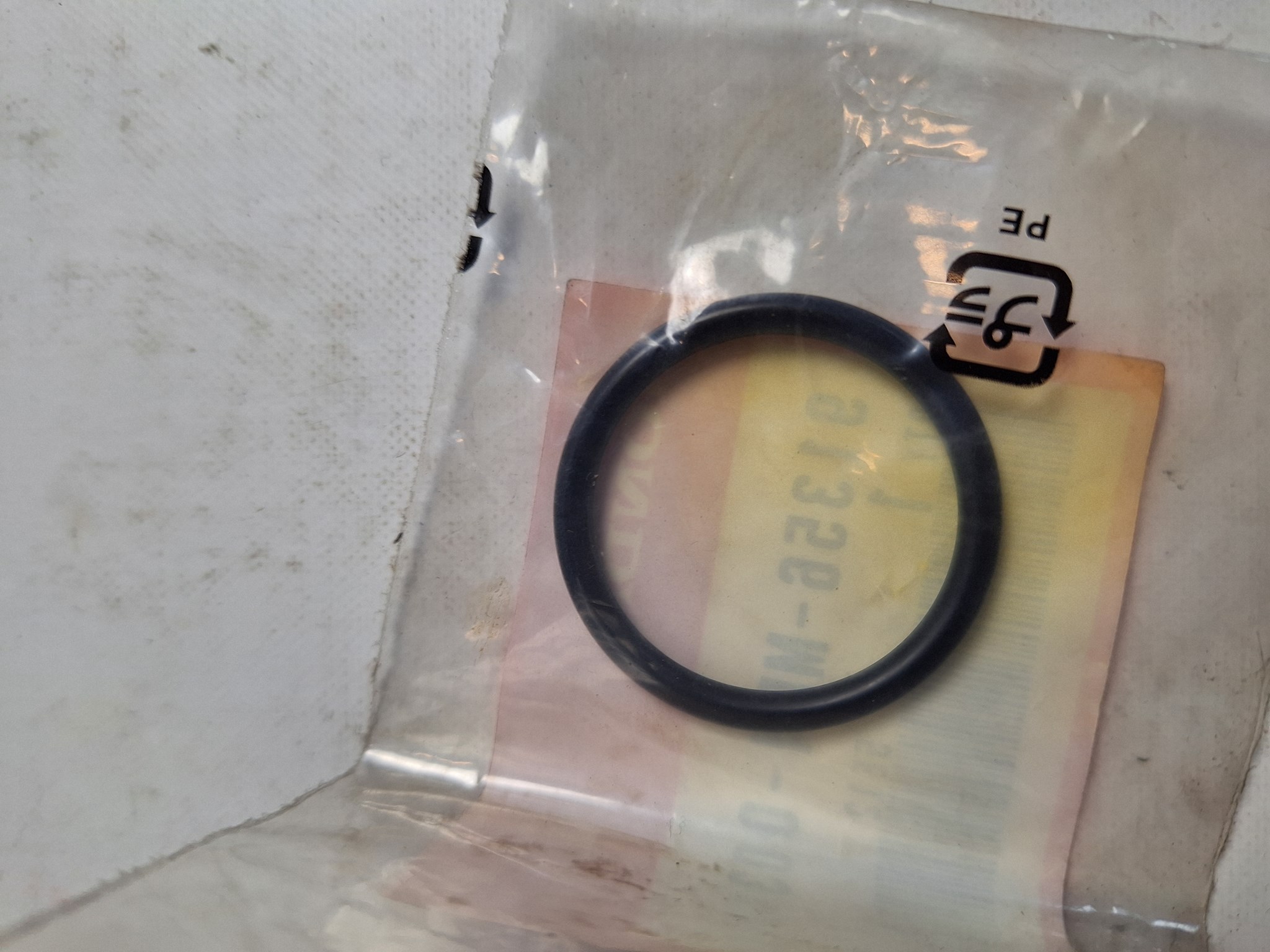 Bild von O-RING  91356-MB4-003  VF 1100 C